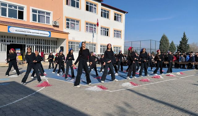 Engelleri Sporla Aşan Şampiyonlar Gençlere Umut Verdi