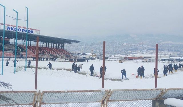 Kahramanmaraş’ta Kar Engeli: İstiklalspor – 1461 Trabzon FK Maçı Ertelendi