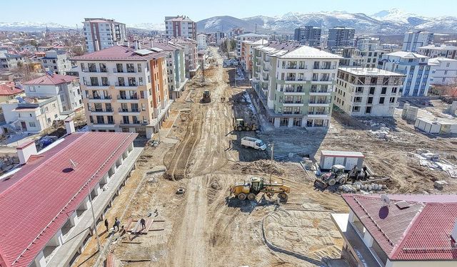 Elbistan’da Hacı Esat Efendi Caddesi Yenileniyor