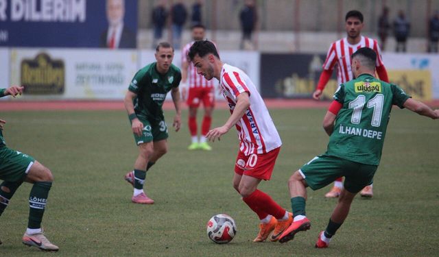 Akedaş İstiklalspor, Lider Bursaspor ile Berabere Kaldı