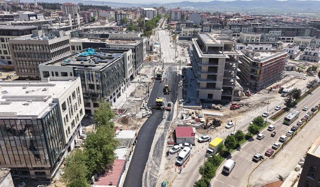 Trabzon Bulvarı ve Kentsel Tasarım Alanlarının Ulaşımı İyileştiriliyor