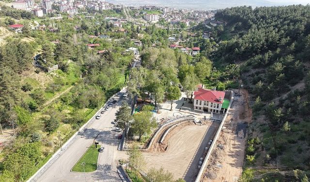 Çınaraltı Sosyal Tesisleri’nde Son Hazırlıklar Yapılıyor