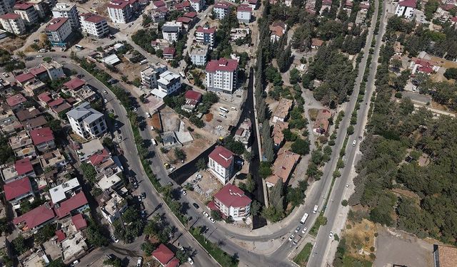 Mükremin Halil Caddesi’nde Asfalt Mesaisi…