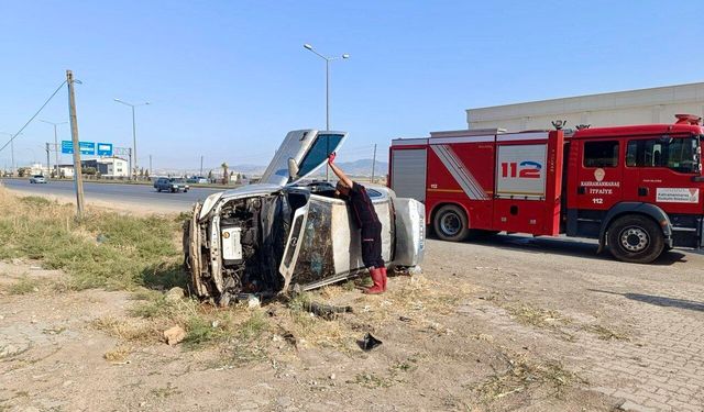 Kahramanmaraş’ta Otomobil Takla Attı: 2 Yaralı