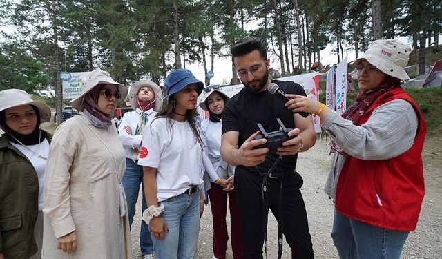 Gençler Pusula Maraş Kampında Yeni Medya ve Fotoğrafçılığı Keşfetti
