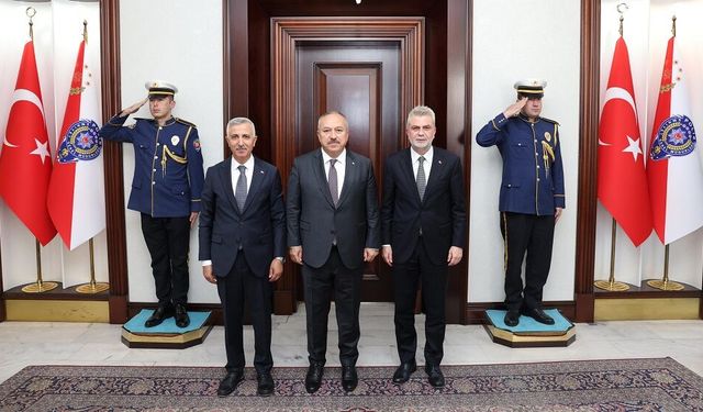 Vali Ünlüer ve Başkan Görgel’den Emniyet ve AFAD’a Ziyaret