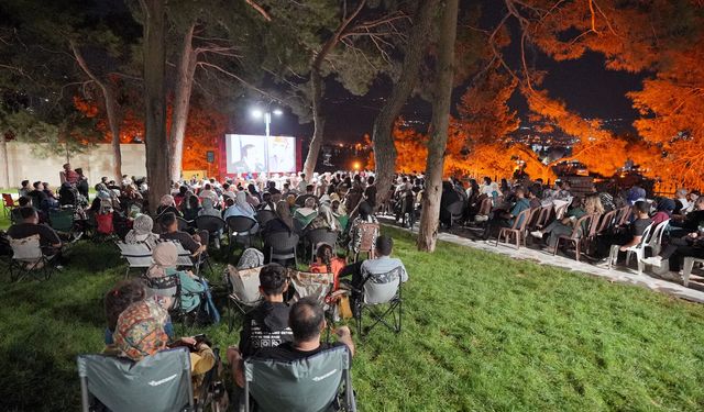Büyükşehir, Tarihin Kalbinde “Neşeli Günler”i Yeniden Yaşattı