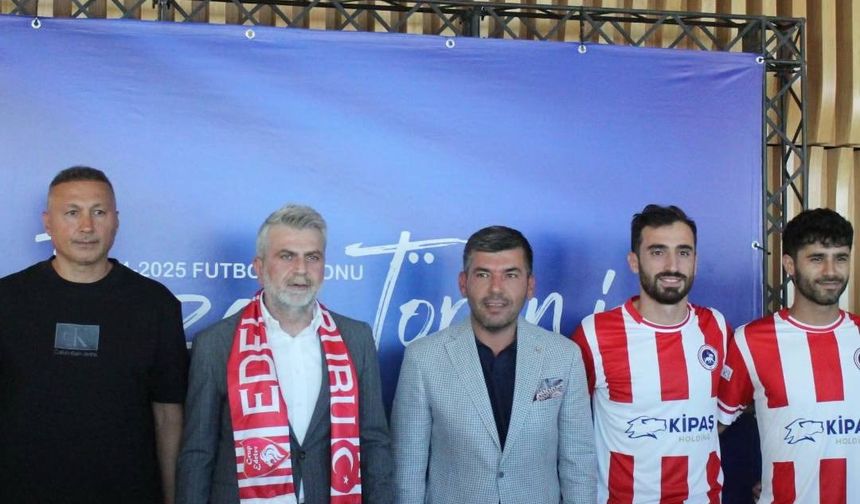 İstiklalspor'da Şampiyonluk Hedefinin İmzaları Atıldı