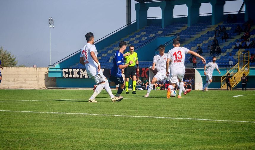 İSTİKLALSPOR FARKLI GALİP GELDİ: 4-0