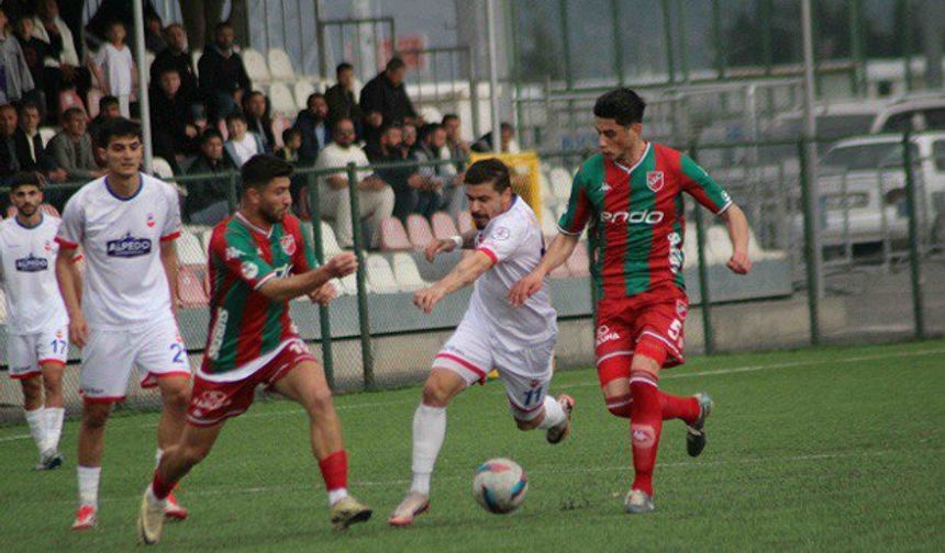 Kahramanmaraşspor, Karşıyaka'ya 1-0 Mağlup Oldu