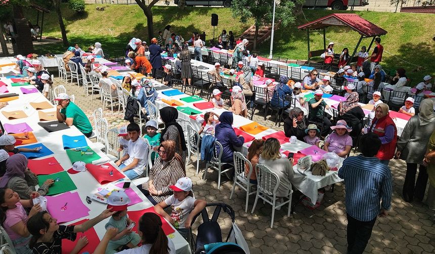 Kahramanmaraş'ta Anneler Günü'nde Çocuklar ve Anneler Bir Arada