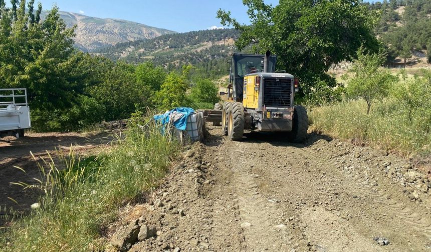 Dulkadiroğlu Kırsal Mahallelerinde Alt Yapı Çalışmaları Sürüyor