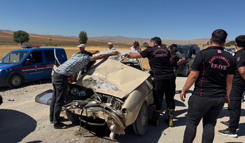 Kahramanmaraş’ta kamyonet ile otomobil çarpıştı: 2 yaralı
