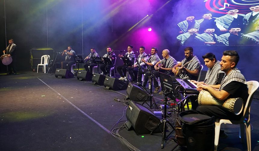 Fuar, Unutulmaz Bir Müzik Şöleniyle Final Yaptı…