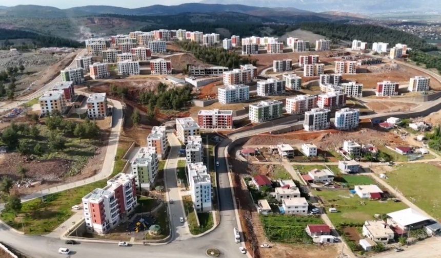 Türkoğlu’nda 3 Bin 844 Kalıcı Konut Hak Sahiplerine Teslim Edildi