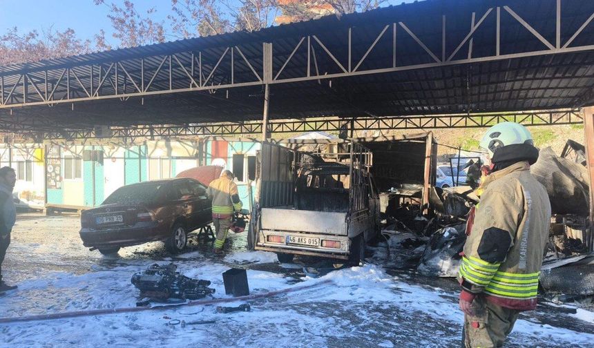 Kahramanmaraş’ta konteyner yangını korkuttu