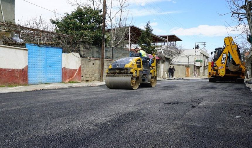 Dulkadiroğlu’nda Yollar Yenileniyor