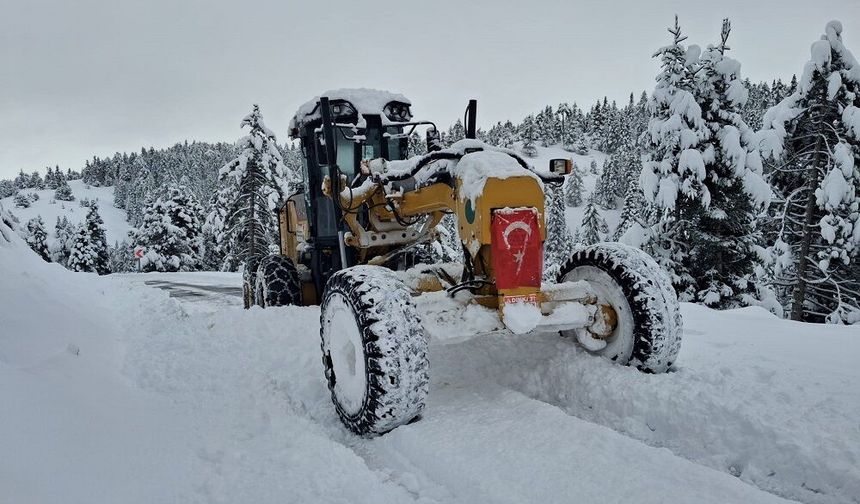 İlçelerde Kar Temizliği İçin Büyükşehir Sahada