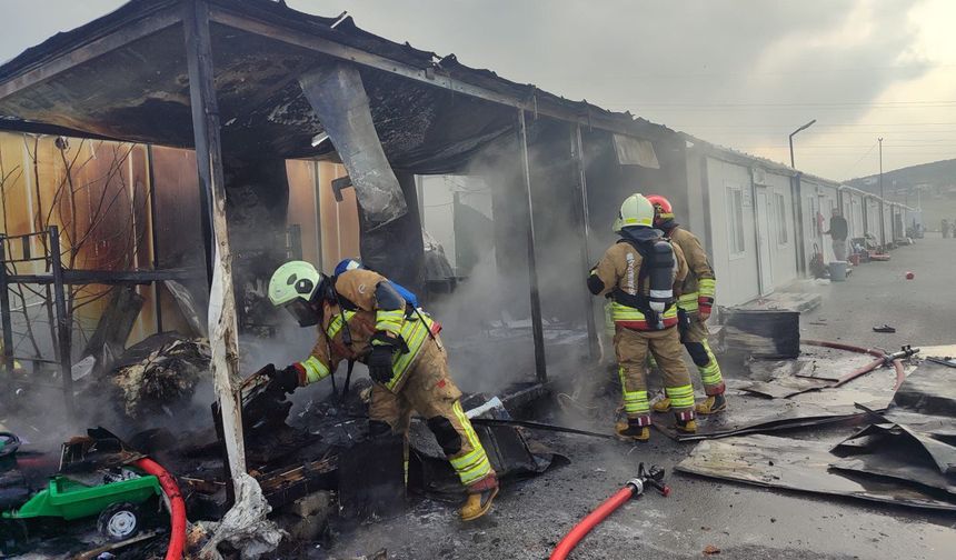 Kahramanmaraş’ta konteyner yangını korkuttu