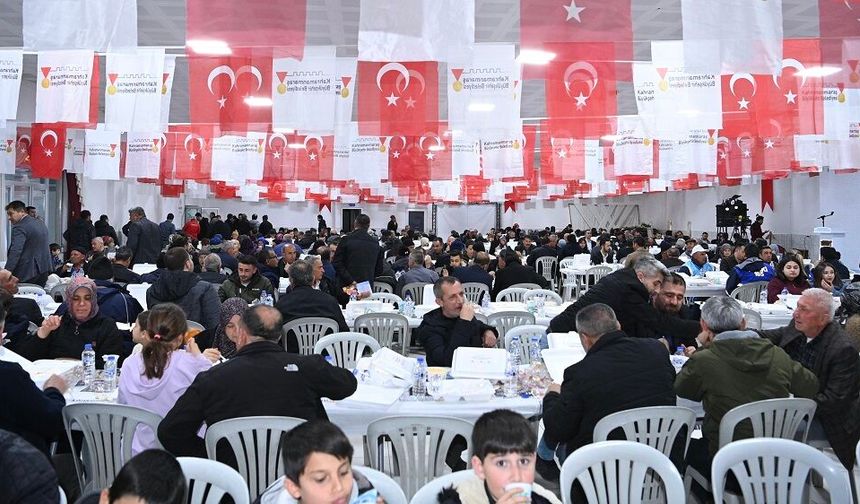 Gönül Sofrası Çağlayancerit’te Kuruldu