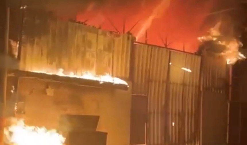 Kahramanmaraş’ta depo yangını