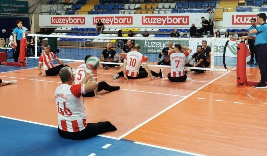 Oturarak Voleybol Süper Lig’inde Büyükşehir Belediyespor Rüzgârı