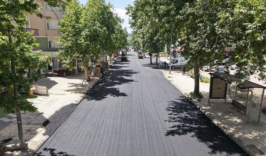 Cahit Zarifoğlu Caddesi Yeni Yüzüne Kavuşuyor