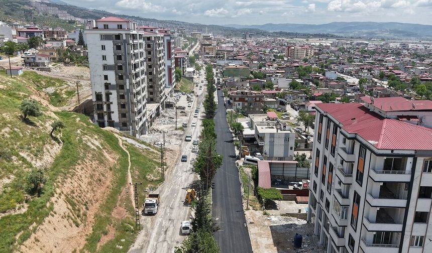 Şeyh Şamil ve Vezir Hoca Bulvarları Sıcak Asfaltla Buluşuyor