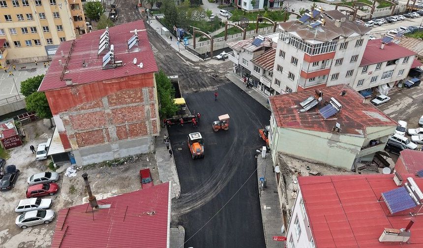 Göksun’da Asfalt Serimine Başlandı