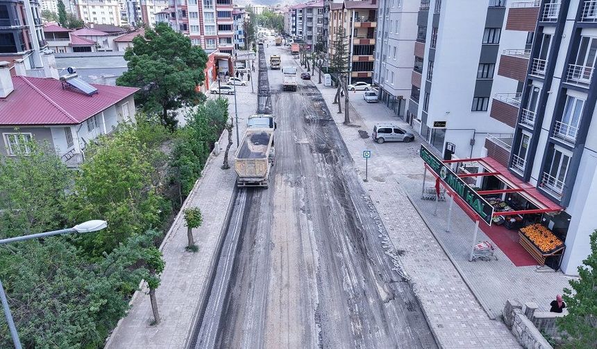 Elbistan’ın Can Damarı Pınarbaşı Caddesi Yenileniyor!
