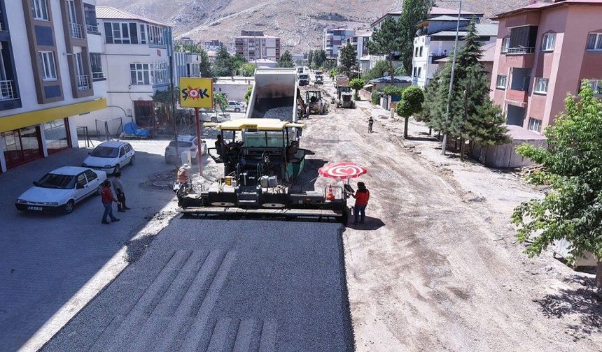 Elbistan Darende Caddesi’nde Dönüşüm Başladı…