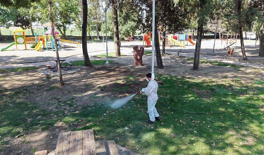 Büyükşehir, Kene ve Zararlılara Karşı Yeşil Alanlarda Nöbette