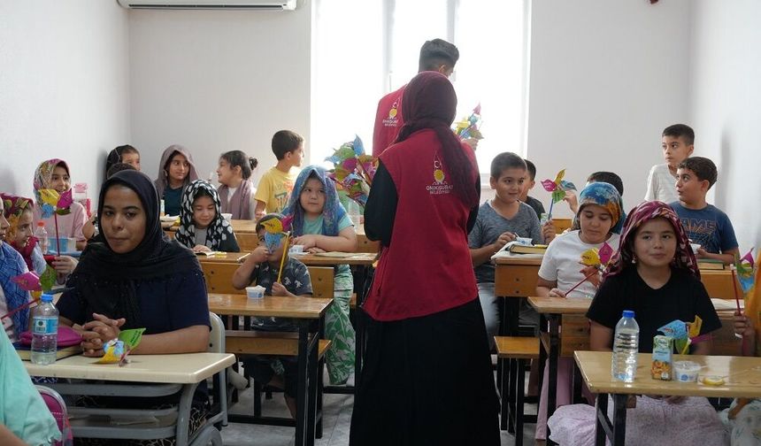 Yaz Kur’an Kurslarında ‘Camiler Çiçek Açtı’ Projesi…