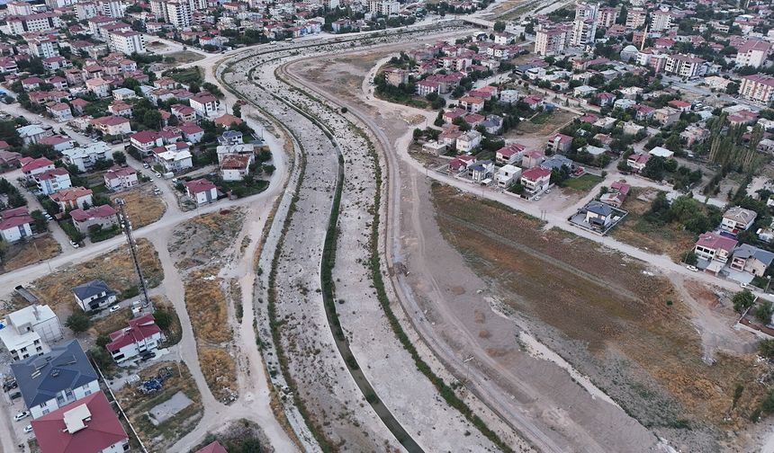 Büyükşehir’den Elbistan’a Yeni Yaşam Alanı; Söğütlü Çayı Çevresinde Dönüşüm Başladı