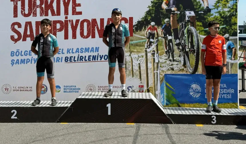 Kahramanmaraşlı Bisikletçiler Sakarya’dan Dereceyle Döndü
