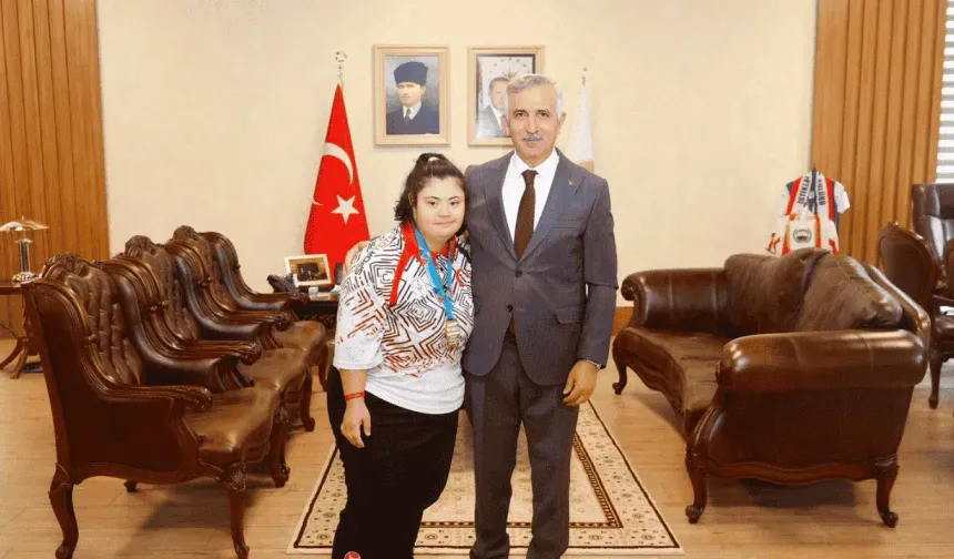 Dünya Şampiyonu Kahramanmaraş'ı Onurlandırdı