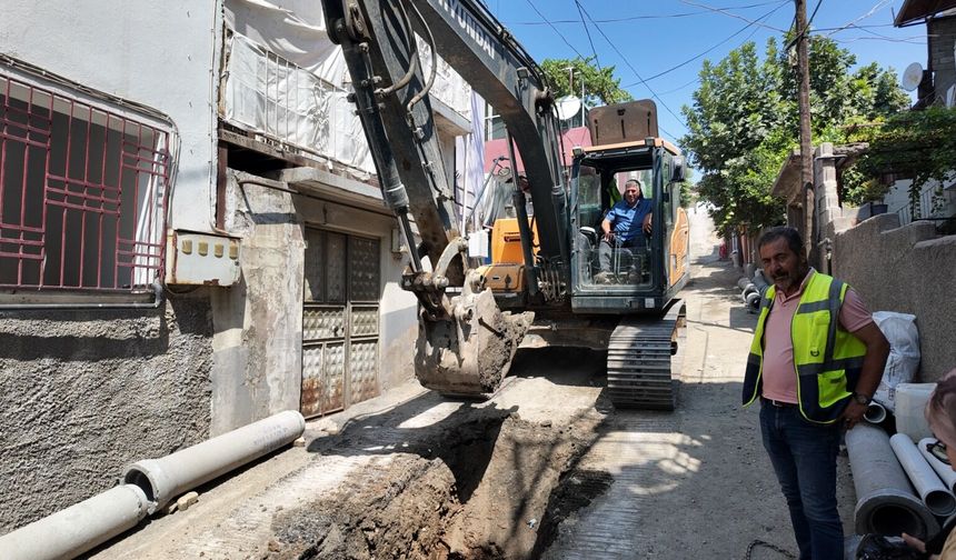 Barbaros Mahallesi’nde Kanalizasyon Altyapısı Güçleniyor