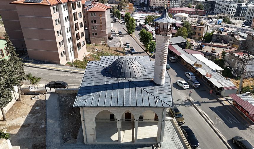 Depremde Hasar Alan 5 Cami Daha Yeniden İbadete Açılıyor