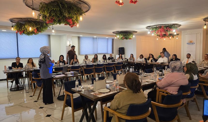 KESYEV’den Kadın Esnafa İletişim Eğitimi