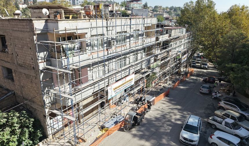 Büyükşehir, Tarihi Adayı Yeni Bir Görünüme Kavuşturuyor