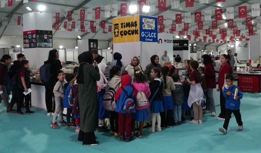 Anadolu’nun En Büyük Kitap Fuarı, 25 Ekim Akşamına Kadar Ziyaretçilerini Ağırlayacak