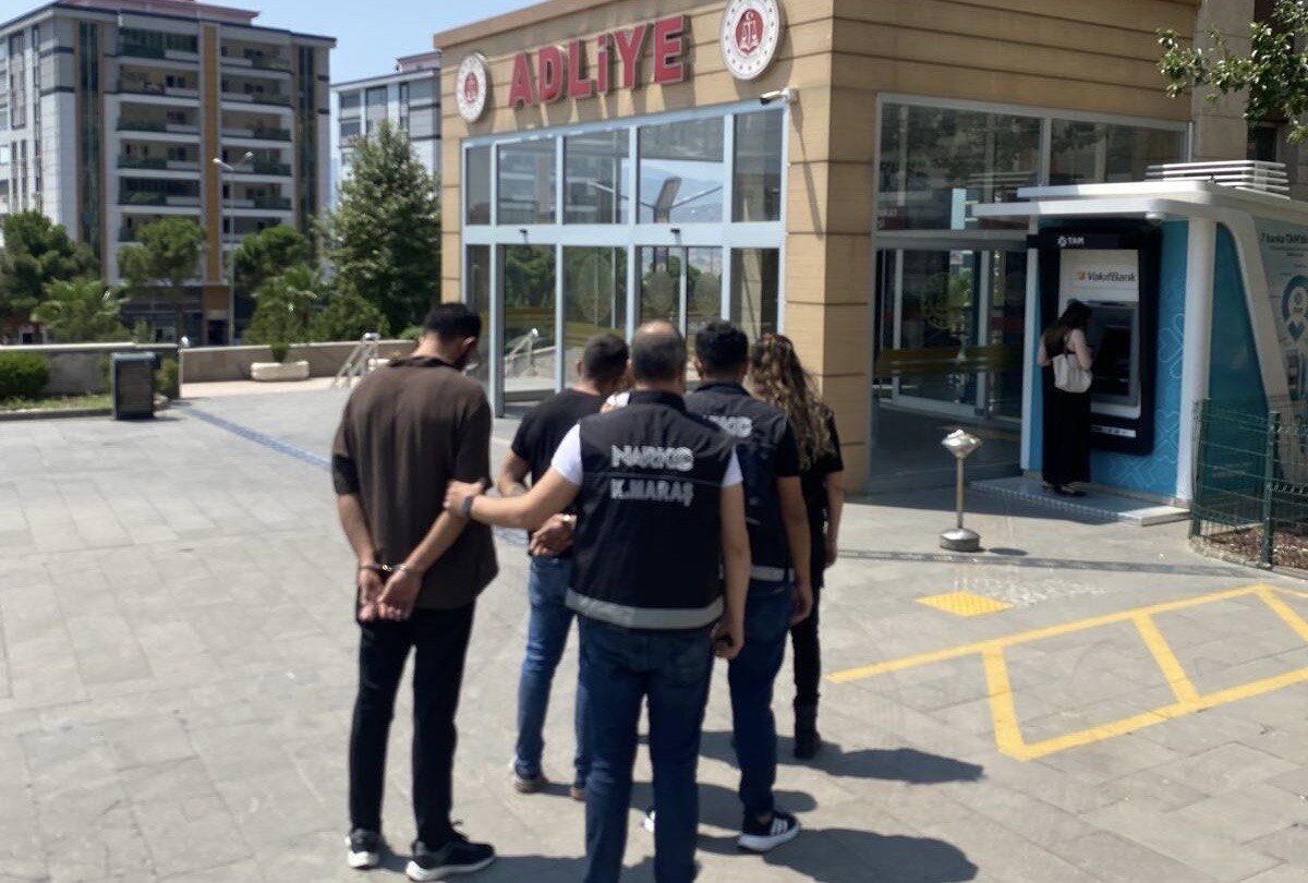 Kahramanmaraş’ta tek operasyonda 243 bin sentetik ecza hap ele geçirildi