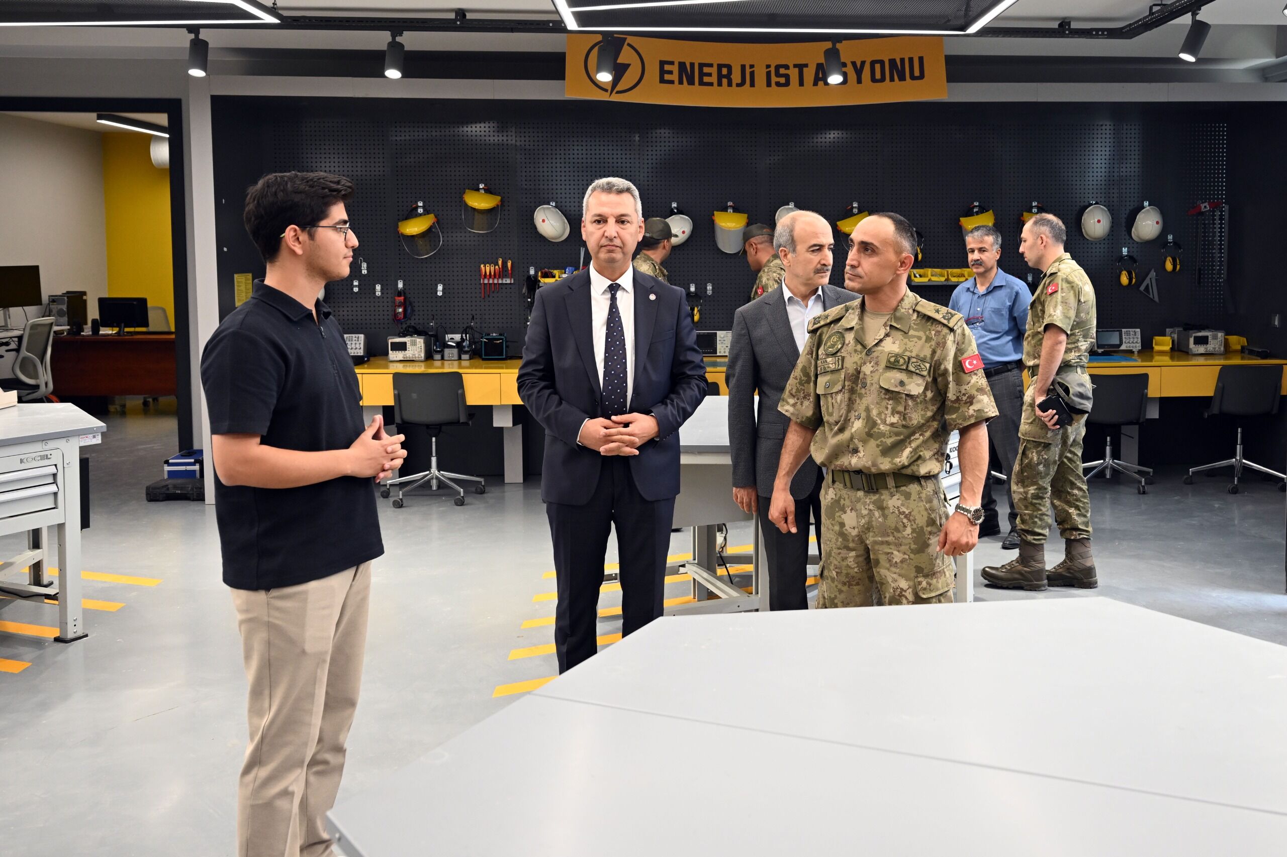 Tuğgeneral Hakan Kan’dan KSÜ’ye Anlamlı Ziyaret